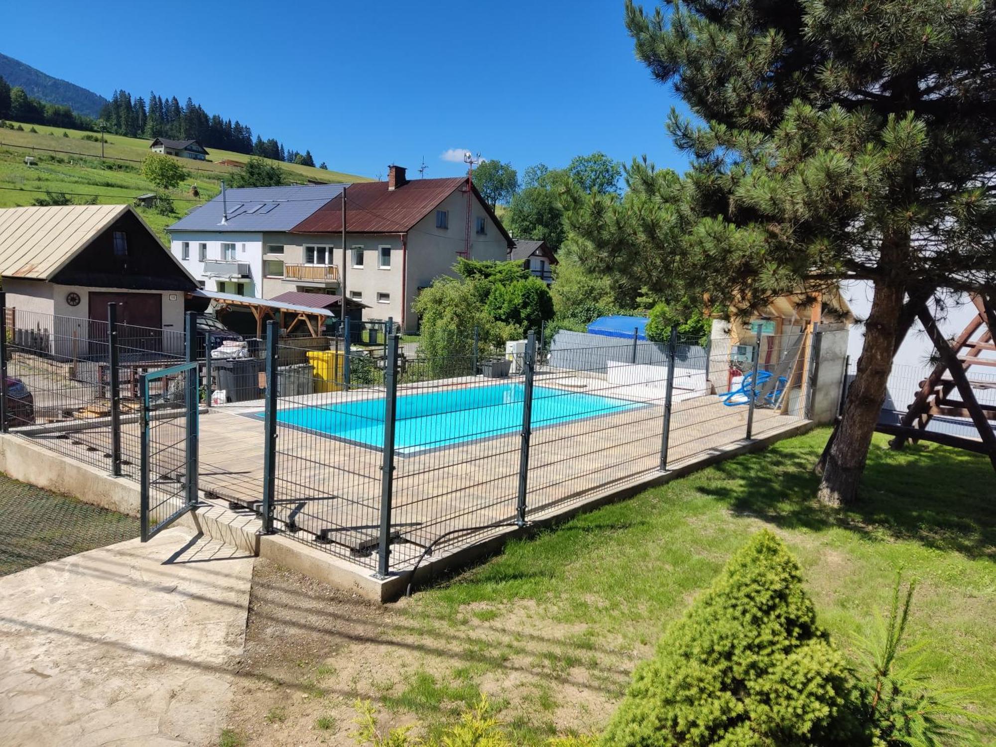 Penzion Lestiny Exteriör bild